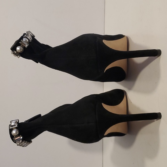 Stuart Weitzman Arista Shine Crystal Pearl Black Suede Ankle Booties Size 8.5B - Picture 6 of 16